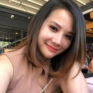 Meet your Posher, Oanh